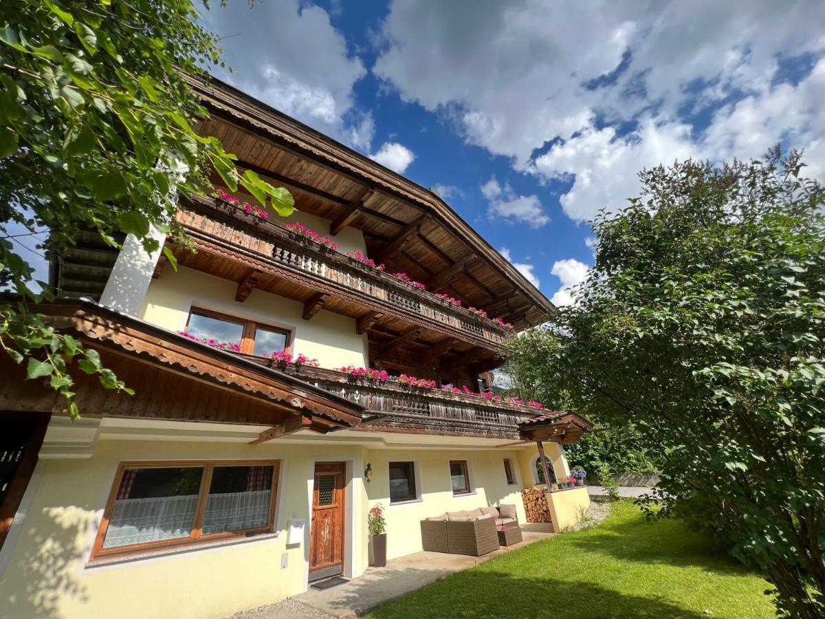 Ferienwohnung Gamsbock Panorama View Balkon, Gartensauna, Garten, Grillplatz Stumm Luaran gambar